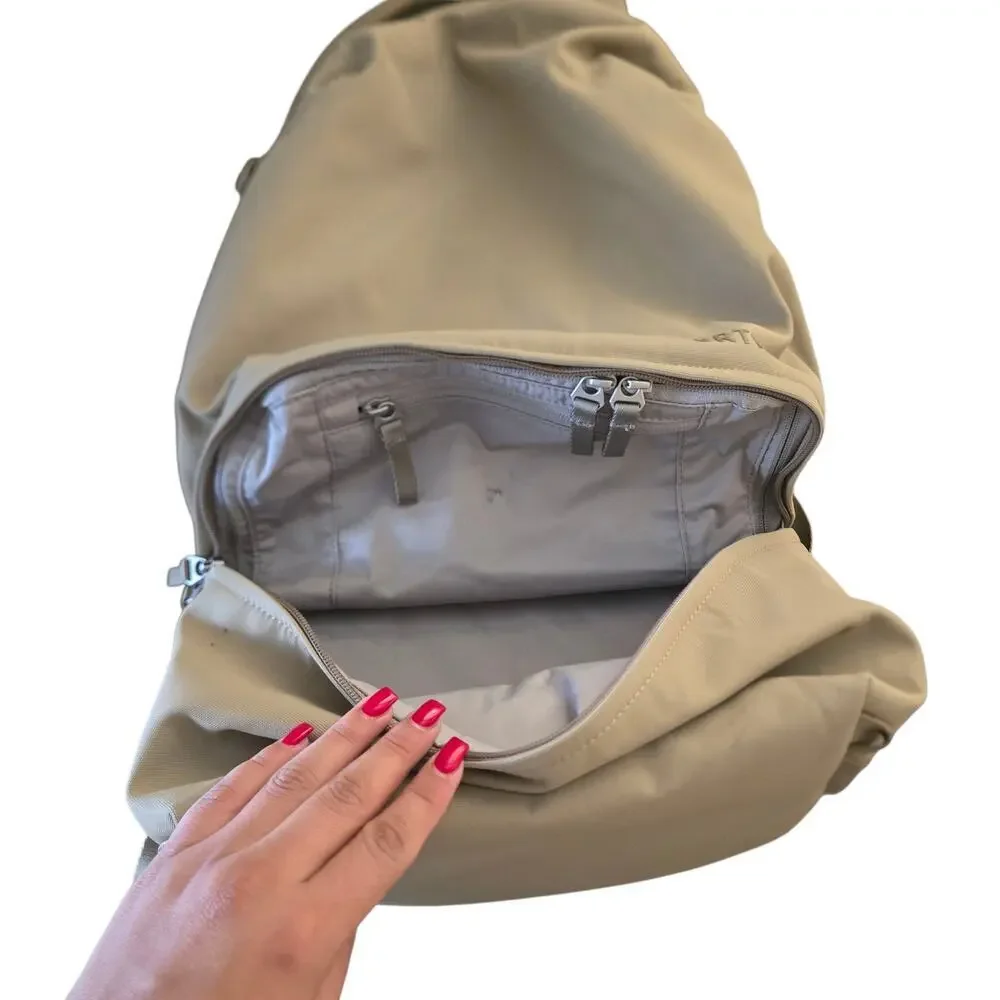 Urth gently used